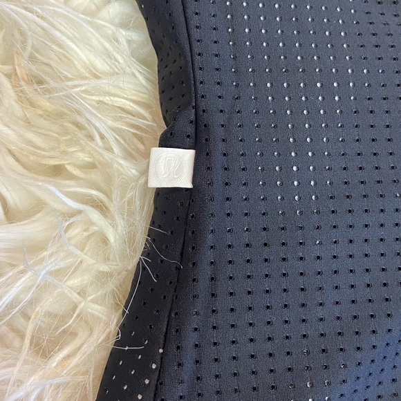 Lululemon Find Your Bliss reversible Jacket Size 6 - Picture 9 of 9